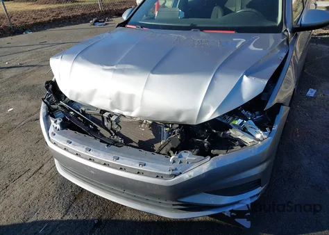 2021 Volkswagen Jetta 1.4T R-Line/1.4T S/1.4T Se из США, поврежденный, VIN 3VWC57BU5MM021546